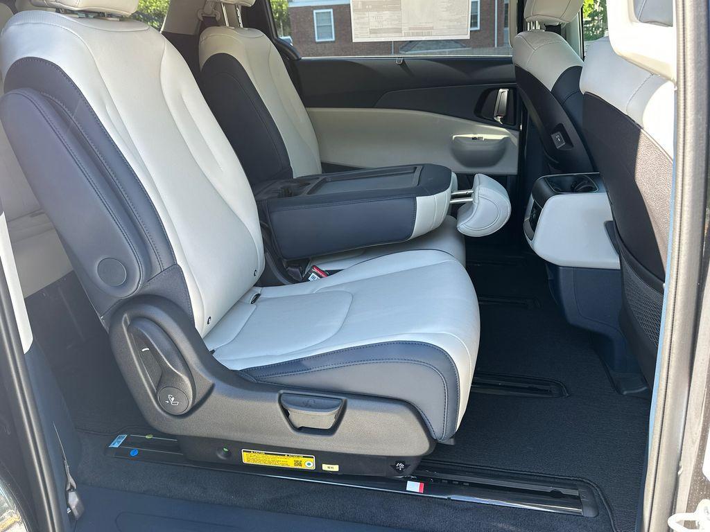 new 2026 Kia Carnival car, priced at $40,933