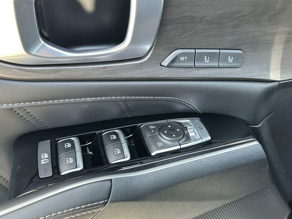 new 2026 Kia Sorento car, priced at $44,392