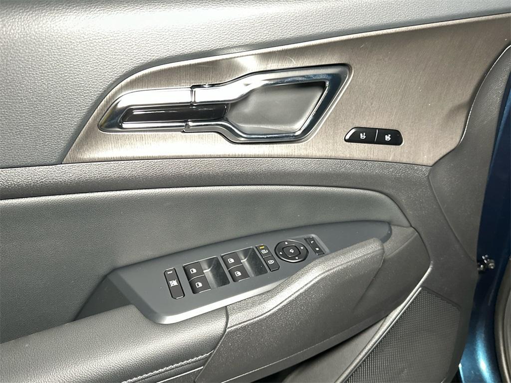 new 2026 Kia Sportage Plug-In Hybrid car, priced at $46,126