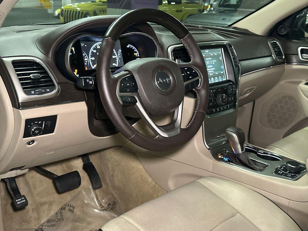 used 2017 Jeep Grand Cherokee car, priced at $18,800