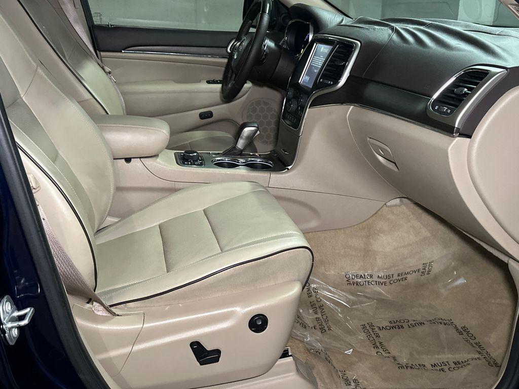 used 2017 Jeep Grand Cherokee car, priced at $18,800