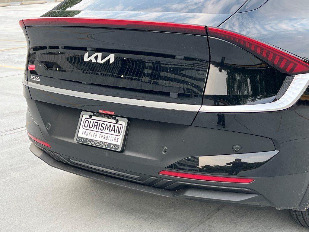 new 2025 Kia EV6 car, priced at $37,560