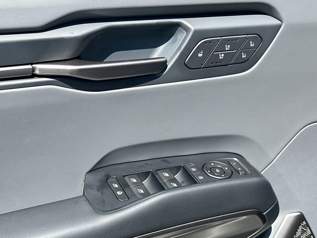 new 2026 Kia EV9 car, priced at $53,453