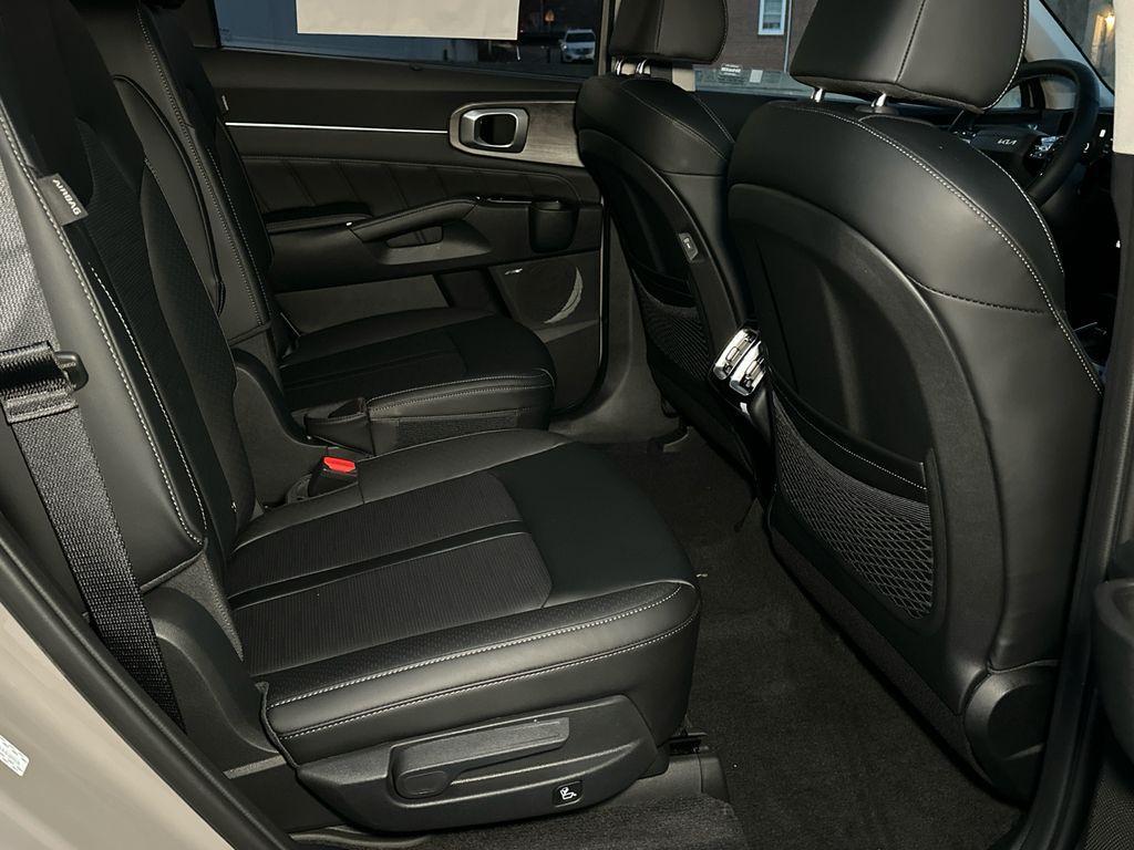 new 2026 Kia Sorento car, priced at $41,228
