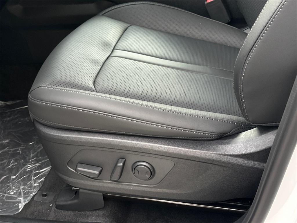 new 2026 Kia Sorento car, priced at $34,881