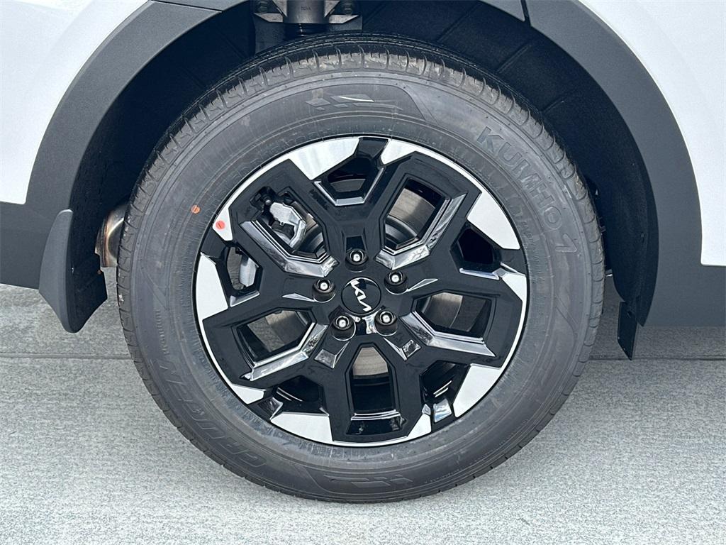 new 2026 Kia Sorento car, priced at $34,881