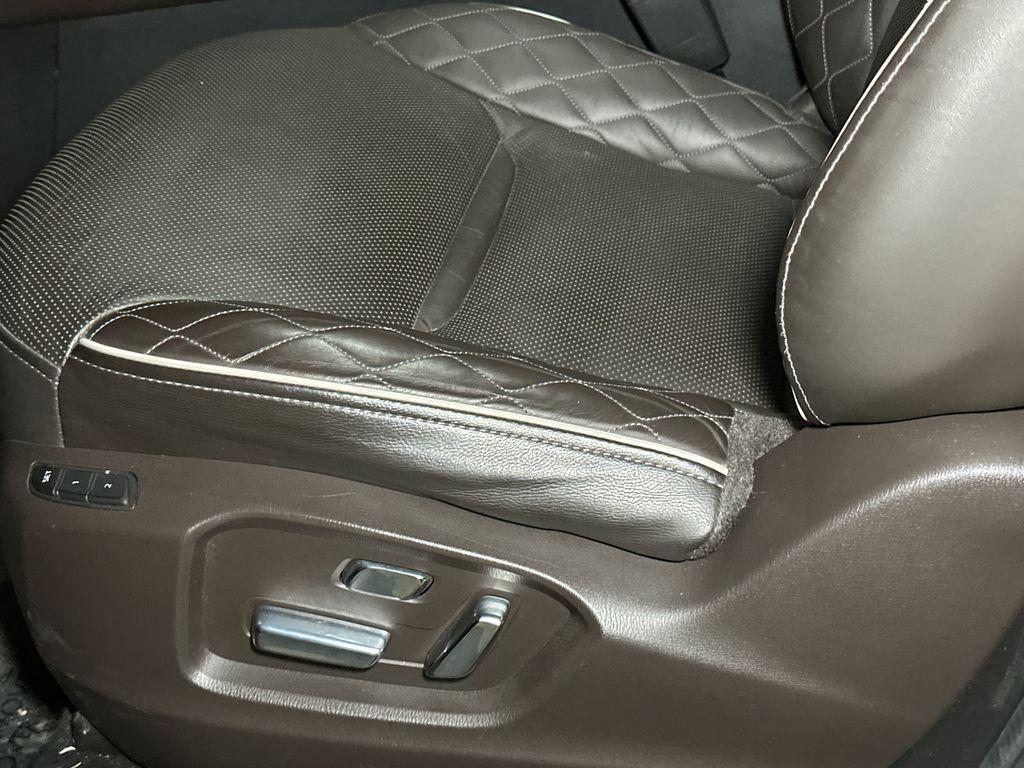 used 2023 Mazda CX-9 car, priced at $30,300