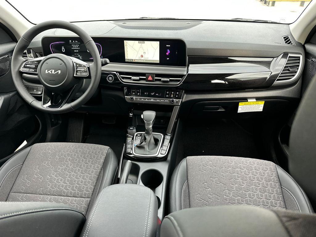new 2026 Kia Seltos car, priced at $27,411