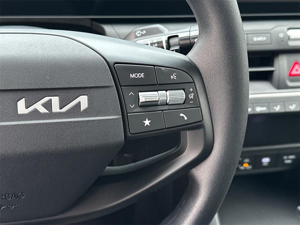 new 2025 Kia K4 car, priced at $22,777