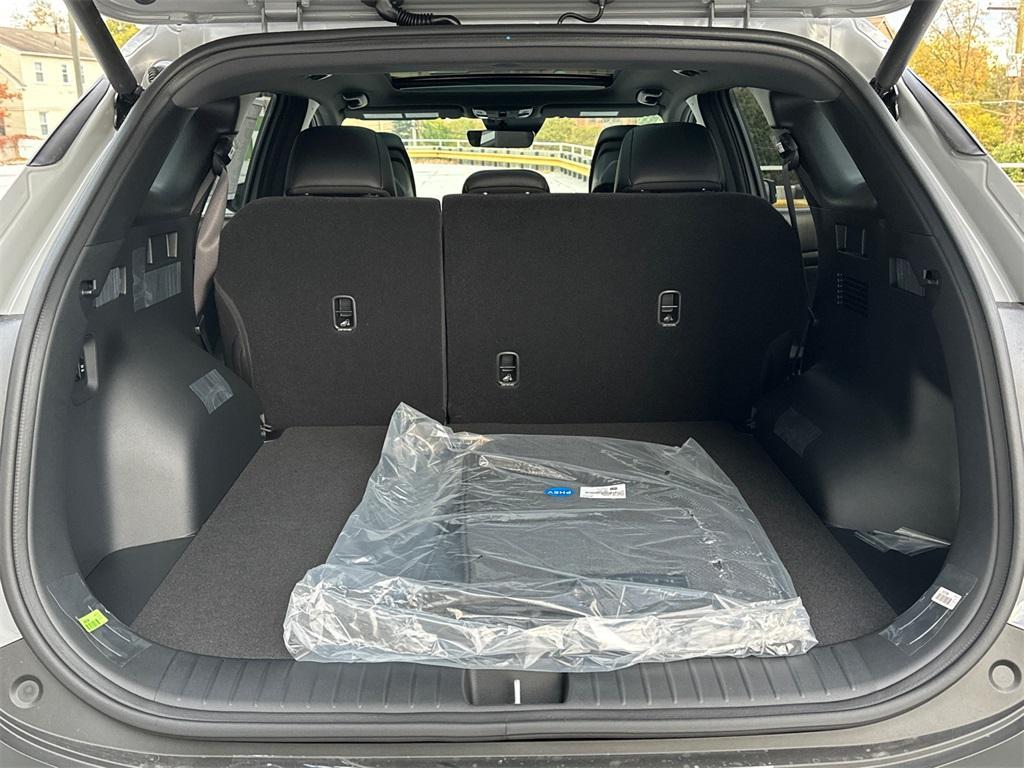 new 2026 Kia Sportage Plug-In Hybrid car, priced at $39,892