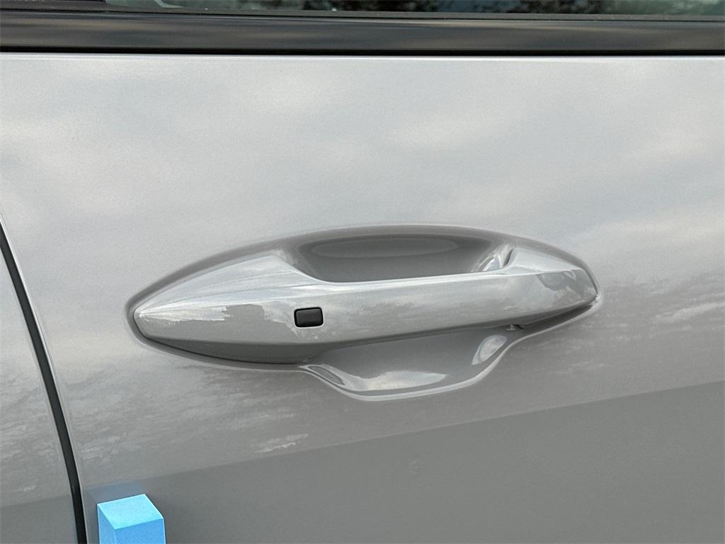 new 2026 Kia Sportage Plug-In Hybrid car, priced at $39,892