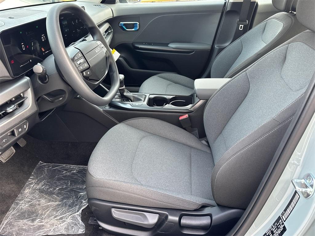 new 2025 Kia K4 car, priced at $22,291
