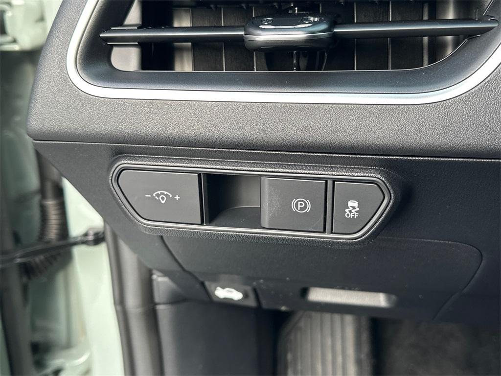 new 2025 Kia K4 car, priced at $22,291