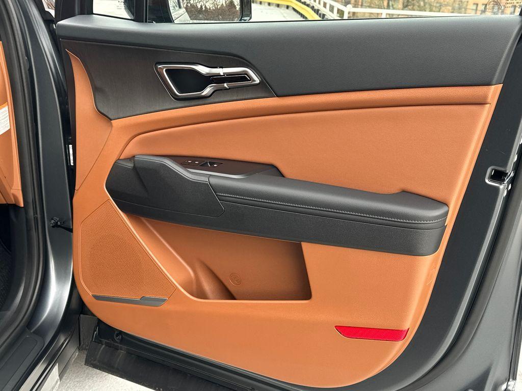 new 2026 Kia Sportage Hybrid car, priced at $34,104