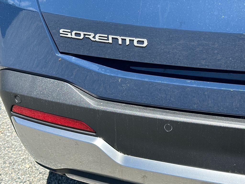 new 2026 Kia Sorento car, priced at $36,374