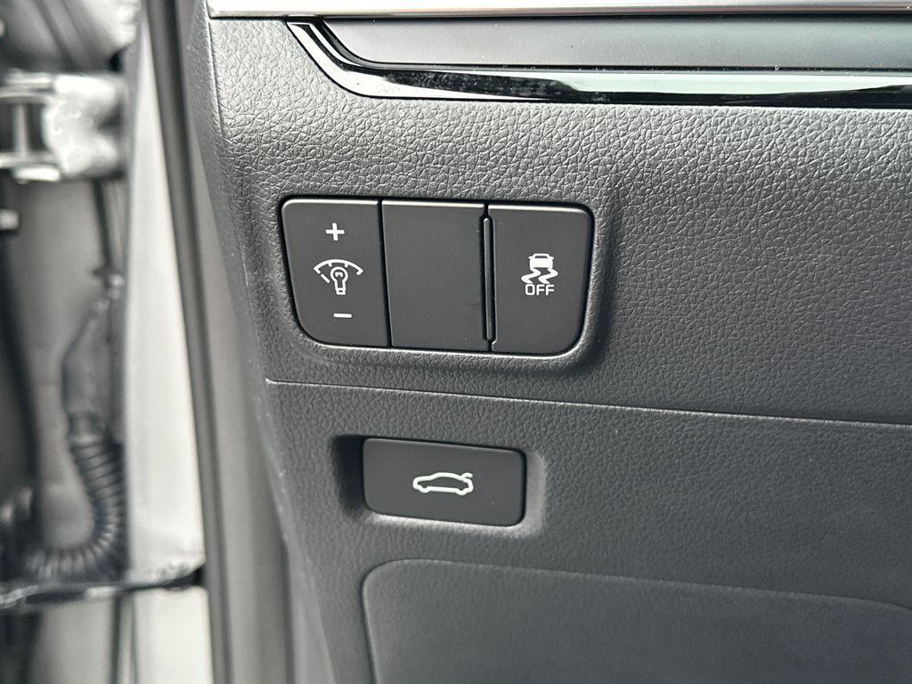 new 2026 Kia K5 car, priced at $32,791