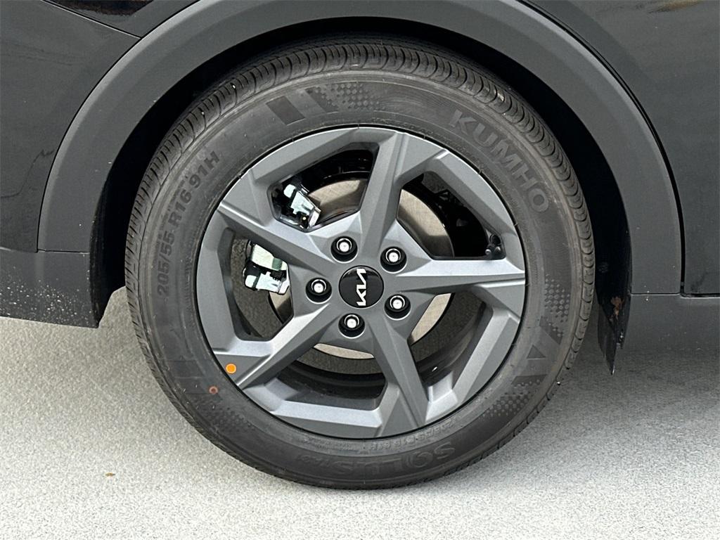 new 2025 Kia K4 car, priced at $22,291