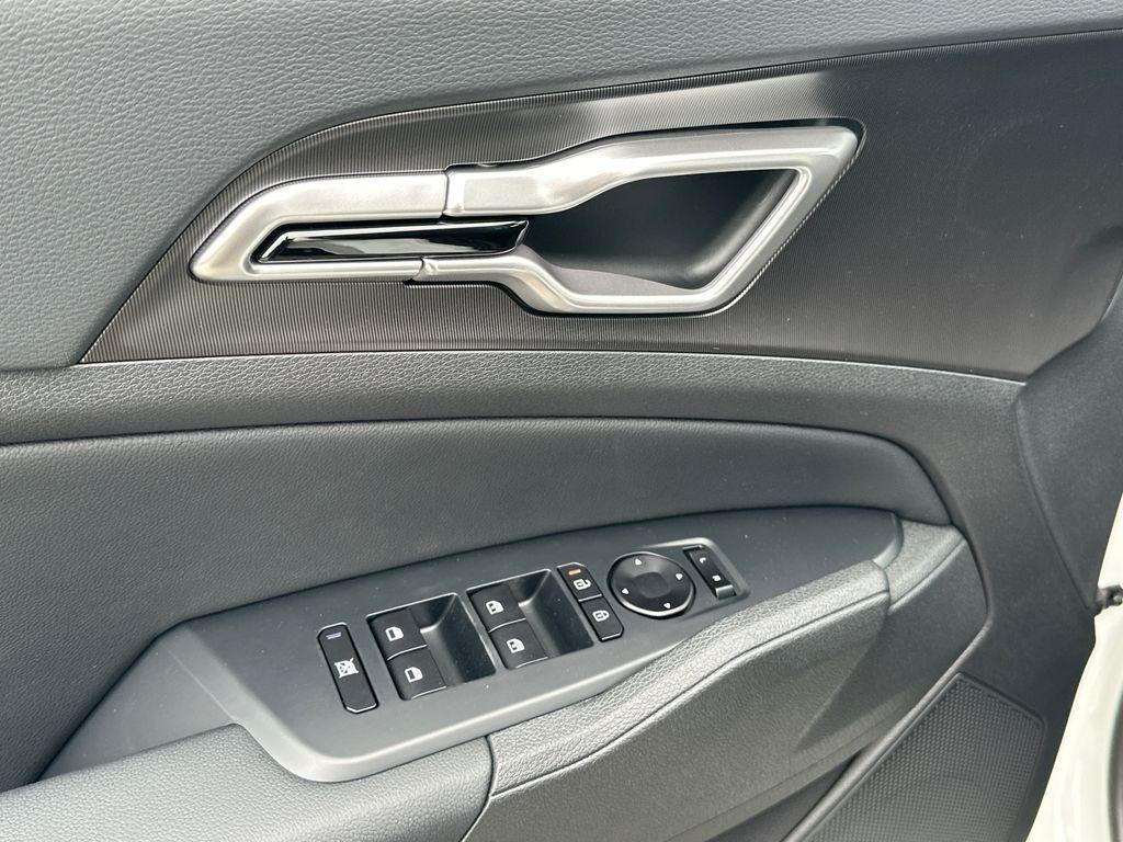 new 2026 Kia Sportage Hybrid car, priced at $34,358