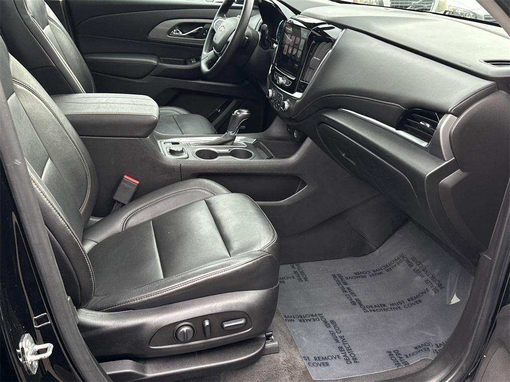 used 2019 Chevrolet Traverse car, priced at $19,500