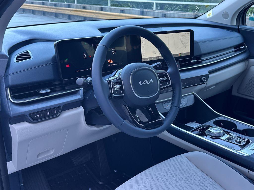 new 2026 Kia Carnival Hybrid car, priced at $42,833