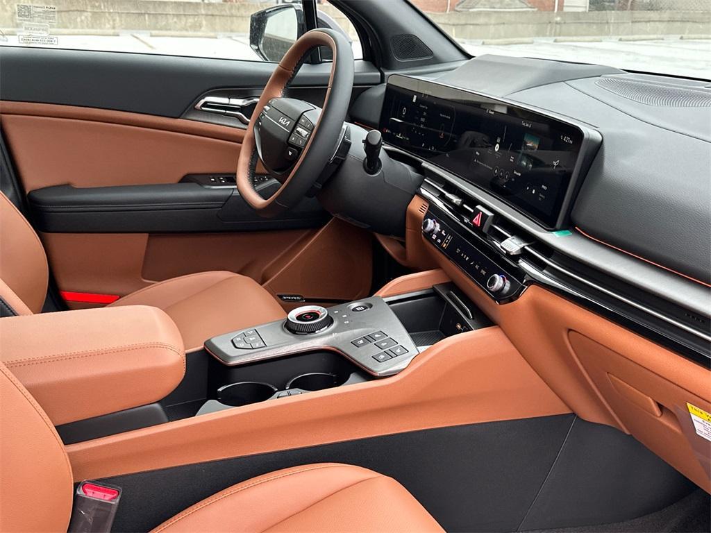 new 2026 Kia Sportage Plug-In Hybrid car, priced at $45,771