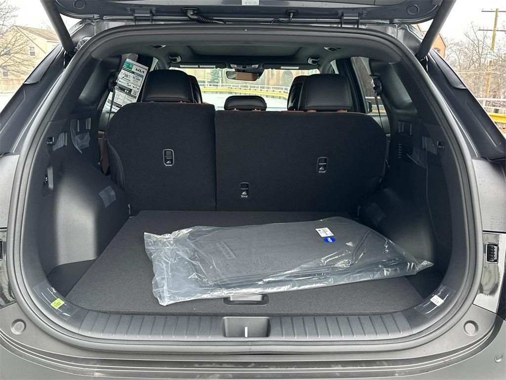 new 2026 Kia Sportage Plug-In Hybrid car, priced at $45,771