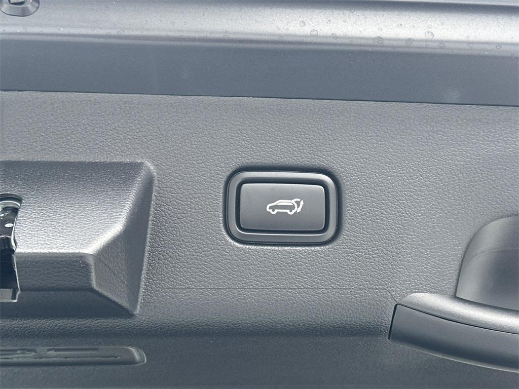 new 2026 Kia Sportage Plug-In Hybrid car, priced at $45,771