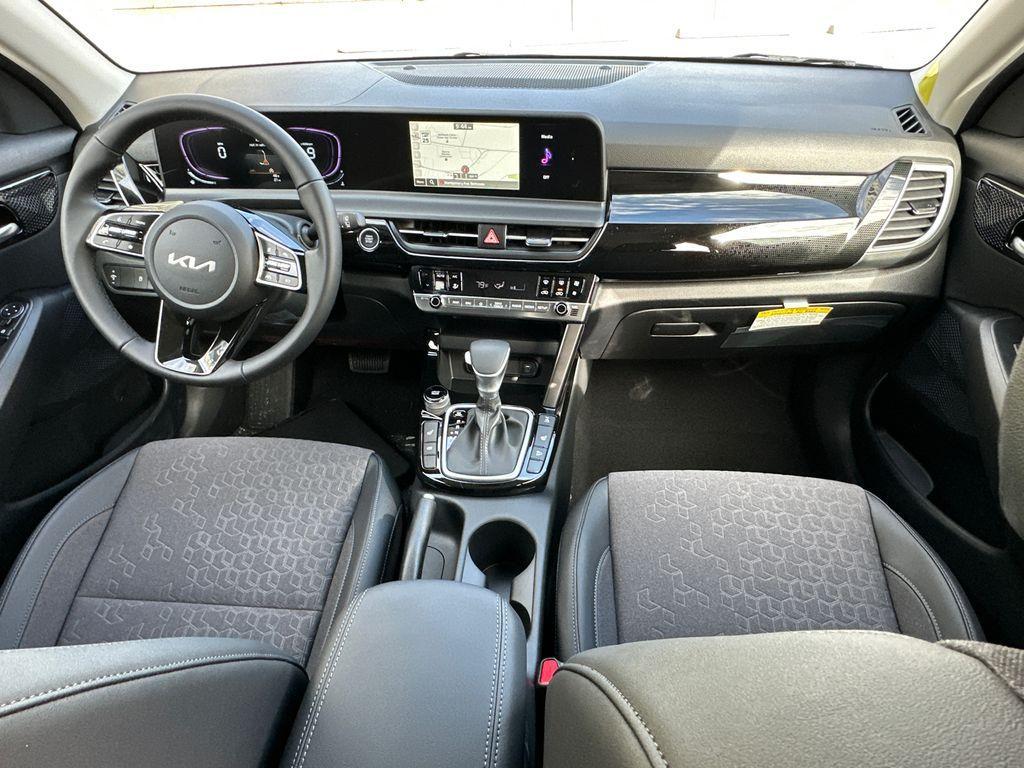 new 2026 Kia Seltos car, priced at $26,558