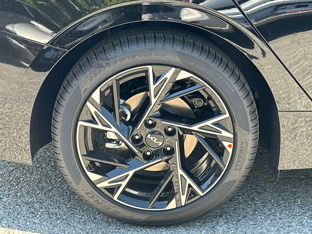 new 2026 Kia K5 car, priced at $29,789