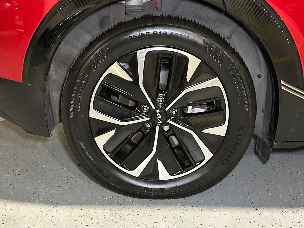 used 2024 Kia EV6 car, priced at $27,000