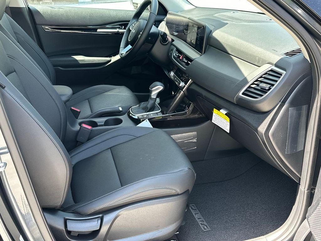 new 2026 Kia Seltos car, priced at $29,548
