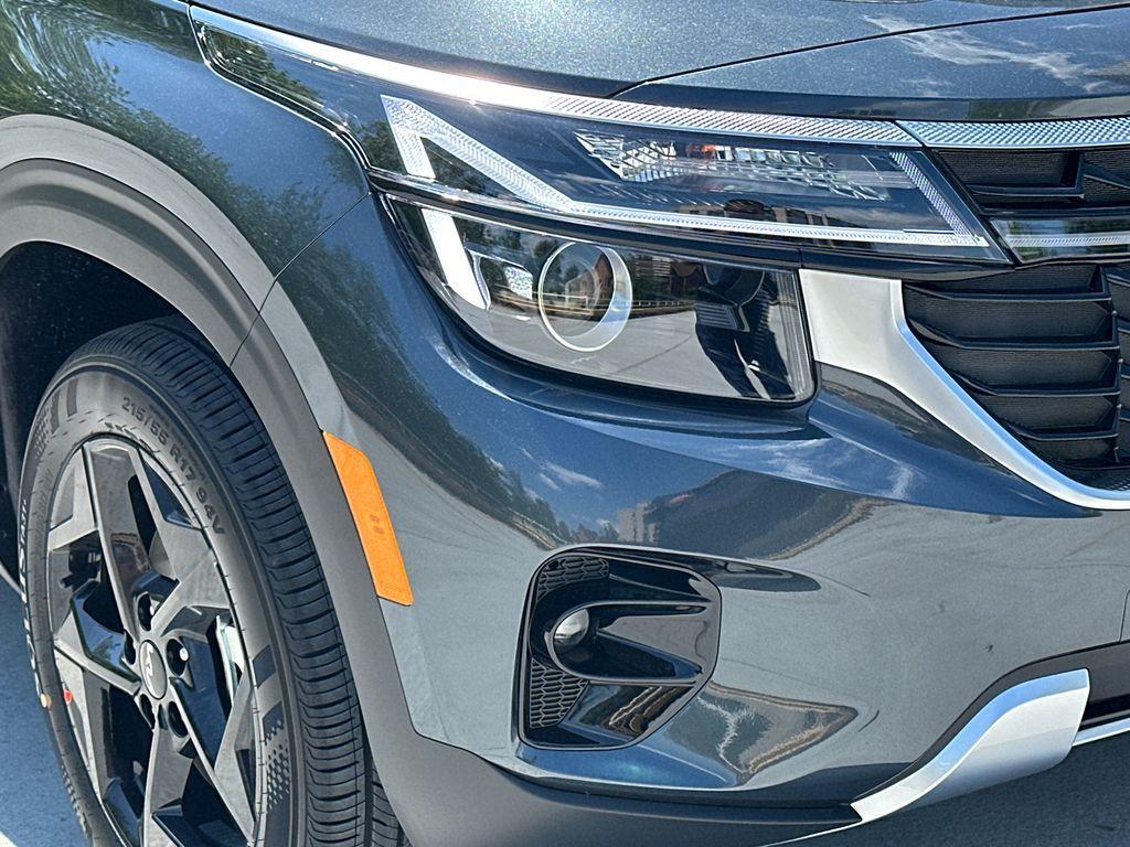 new 2026 Kia Seltos car, priced at $29,548