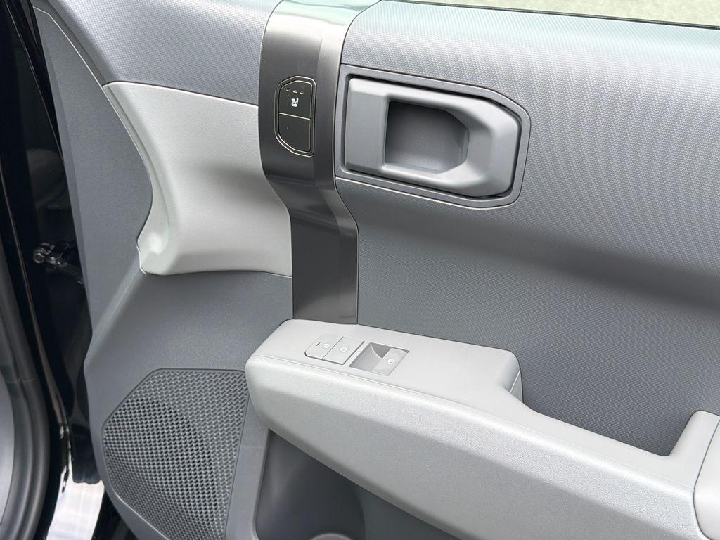 new 2027 Kia EV3 car, priced at $34,151