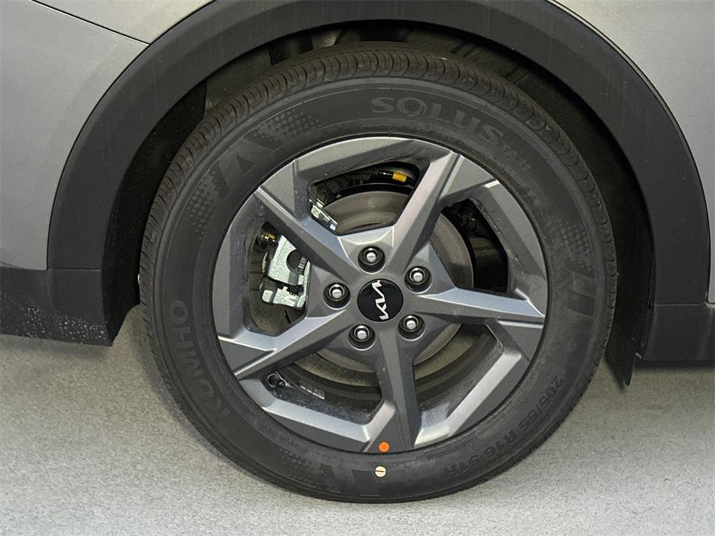 new 2025 Kia K4 car, priced at $22,408