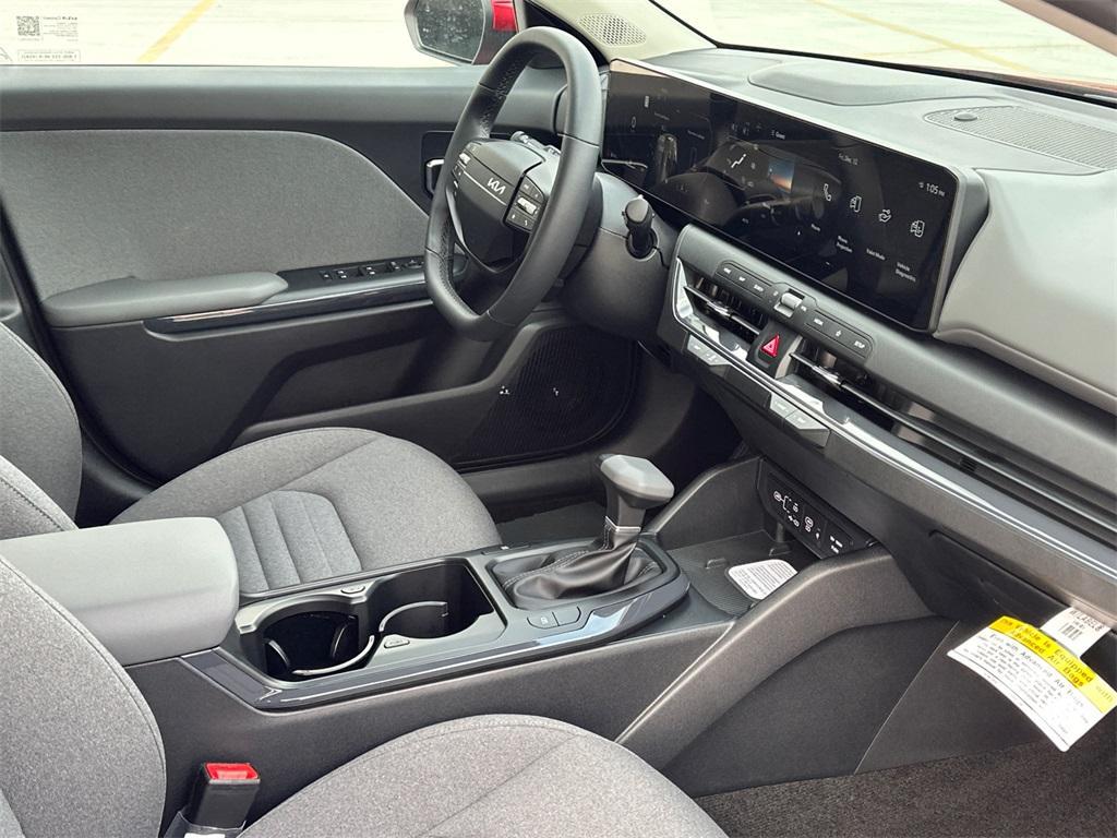 new 2025 Kia K4 car, priced at $23,595