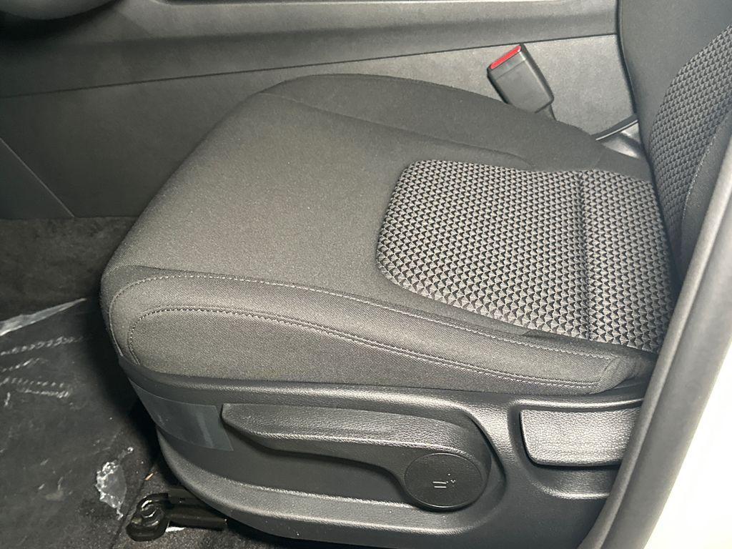 new 2026 Kia Sportage Hybrid car, priced at $29,215