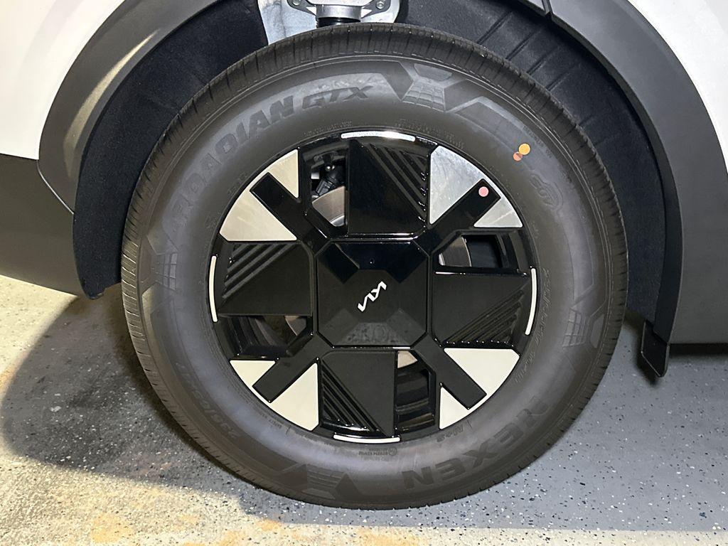 new 2026 Kia Sportage Hybrid car, priced at $29,215