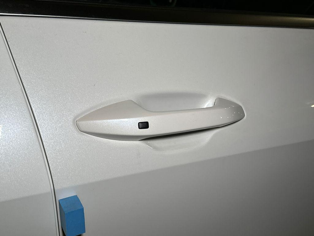 new 2026 Kia Sportage Hybrid car, priced at $29,215