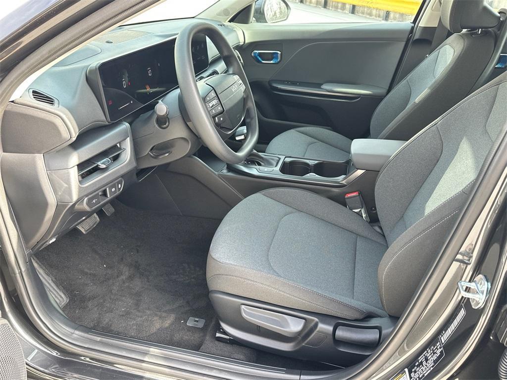new 2025 Kia K4 car, priced at $22,291