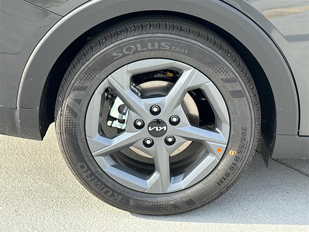 new 2025 Kia K4 car, priced at $22,291