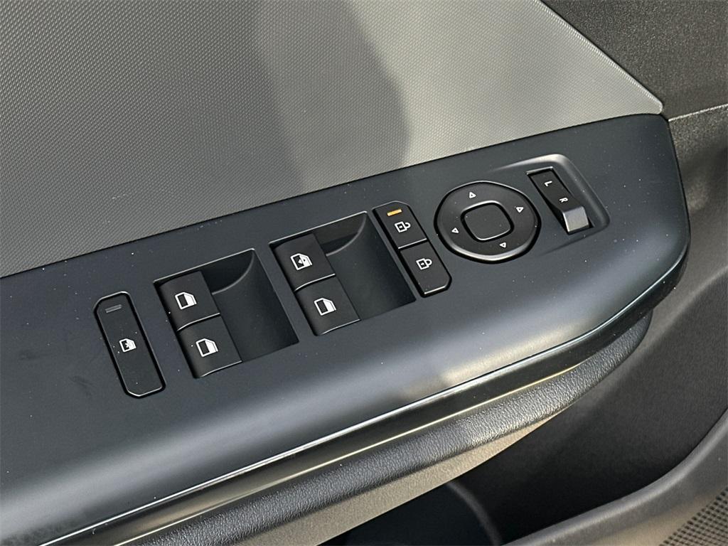 new 2025 Kia K4 car, priced at $22,291