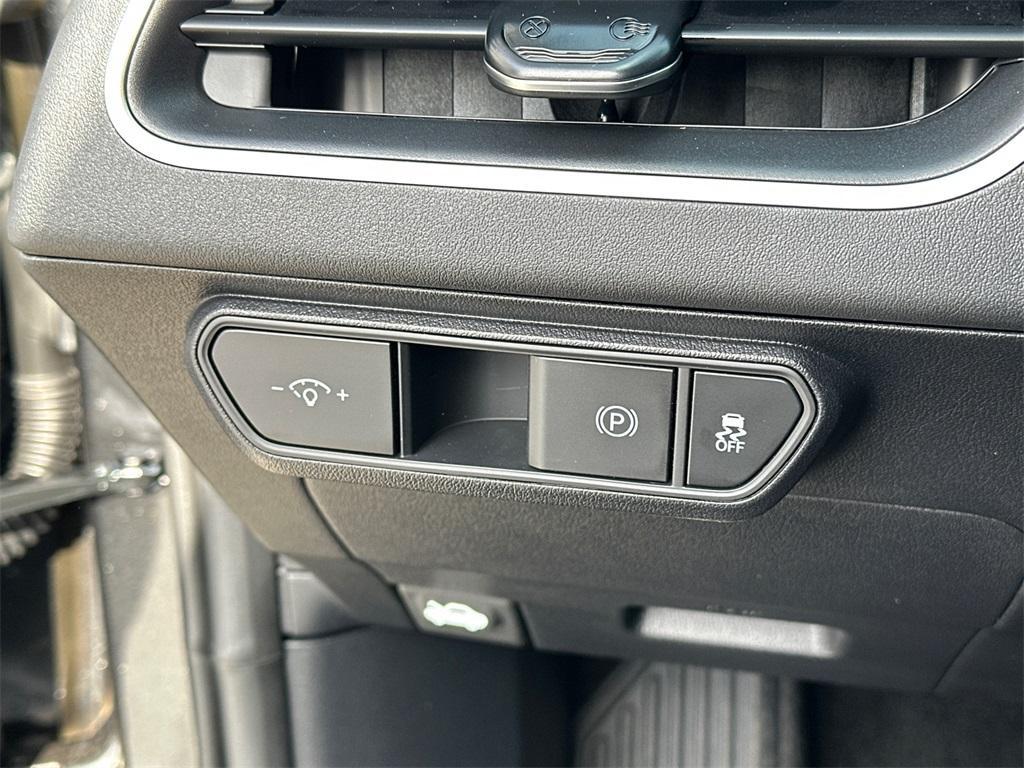 new 2025 Kia K4 car, priced at $22,291