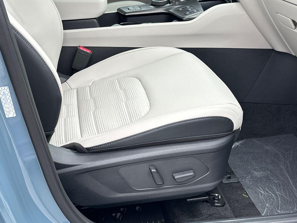 new 2026 Kia Sportage Hybrid car