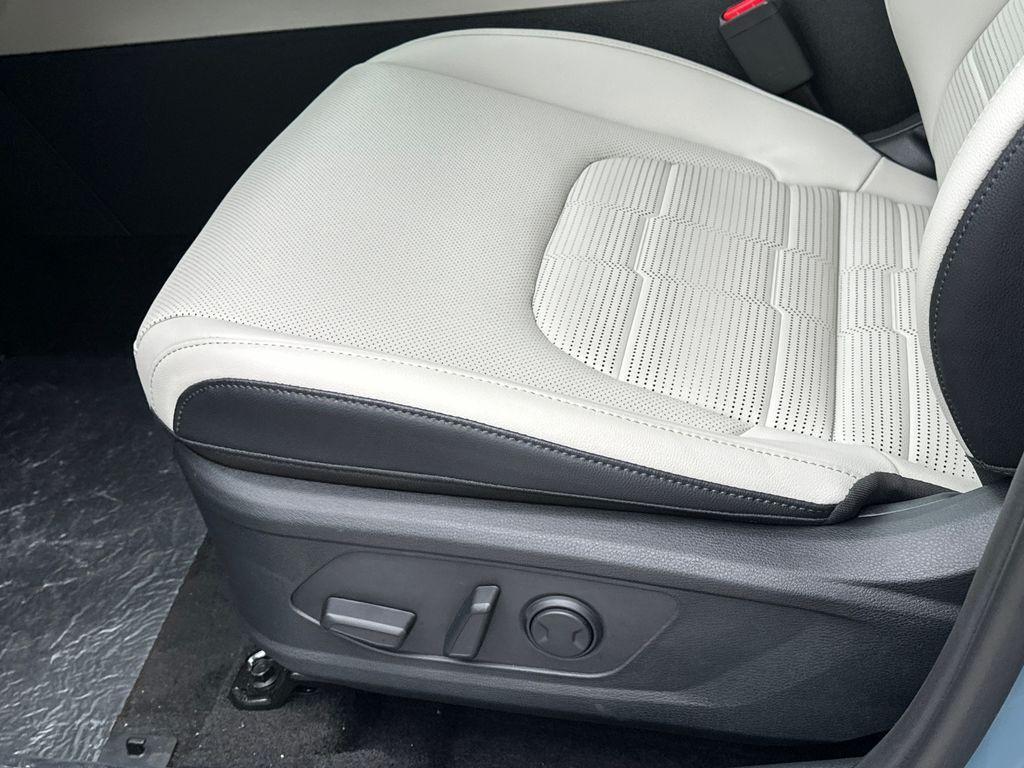 new 2026 Kia Sportage Hybrid car