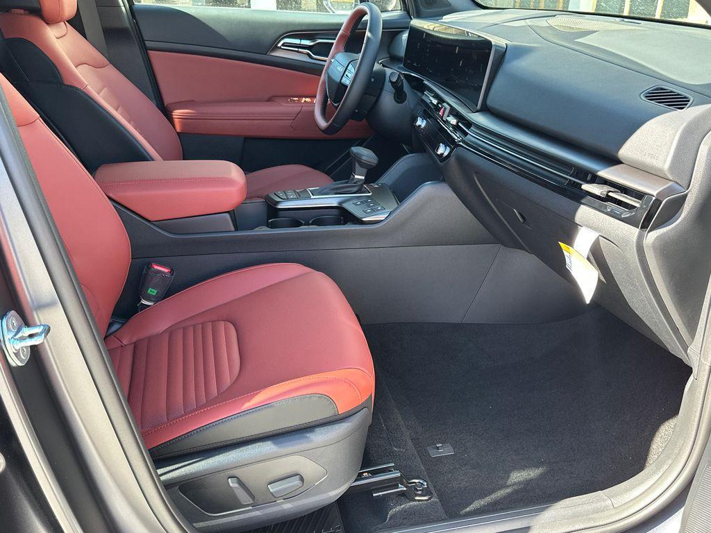 new 2026 Kia Sportage car, priced at $36,526