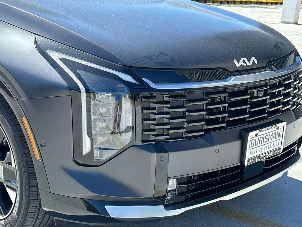 new 2026 Kia Sportage car, priced at $36,526