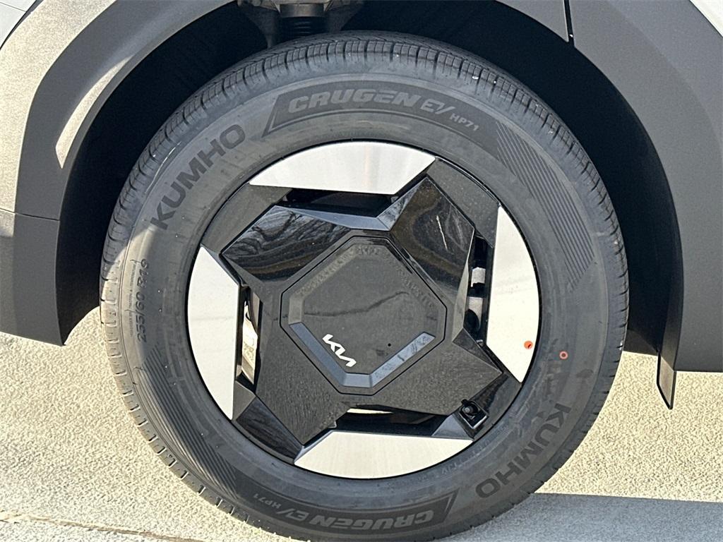 new 2026 Kia EV9 car, priced at $48,235
