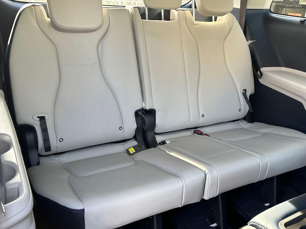 new 2026 Kia Carnival car, priced at $40,292