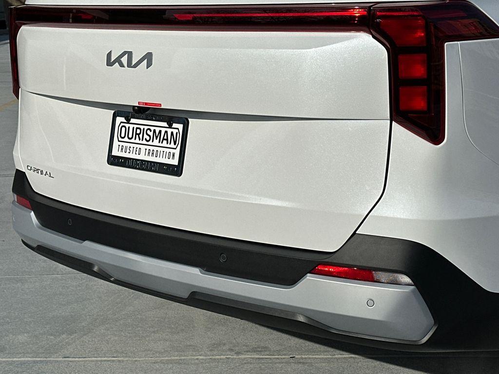 new 2026 Kia Carnival car, priced at $40,292