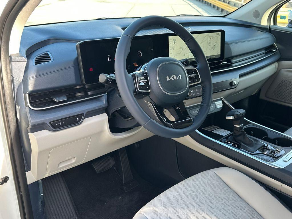 new 2026 Kia Carnival car, priced at $40,292